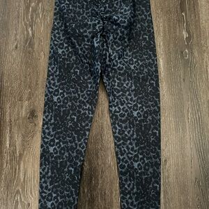 ZYIA Black and Gray Leopard Print Leggings